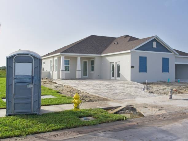 Best Best portable toilet rental  in Holly Springs, NC