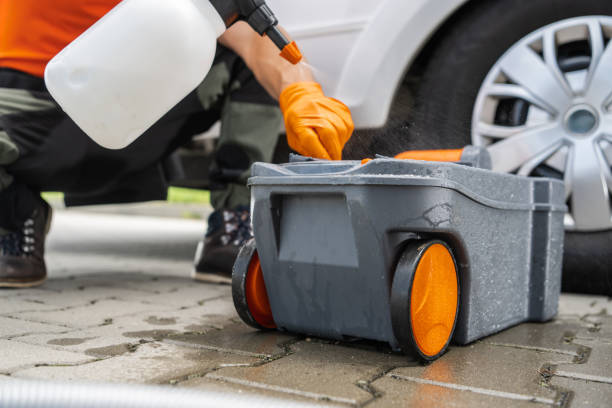 Best Best portable toilet rental  in Holly Springs, NC